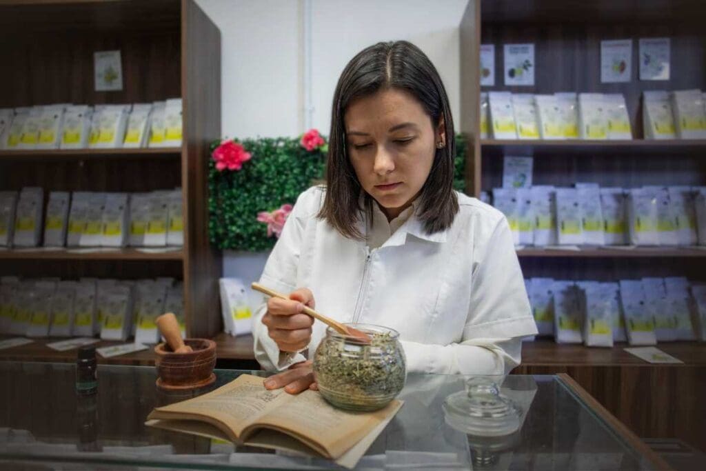 Formazione e percorsi accademici per diventare erboristi