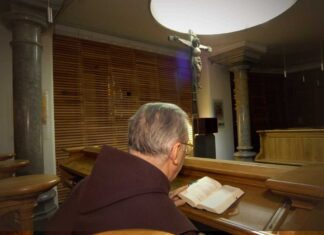 Il valore del silenzio nel contesto monastico: una forza interiore Il valore del silenzio nel contesto monastico: una forza interiore