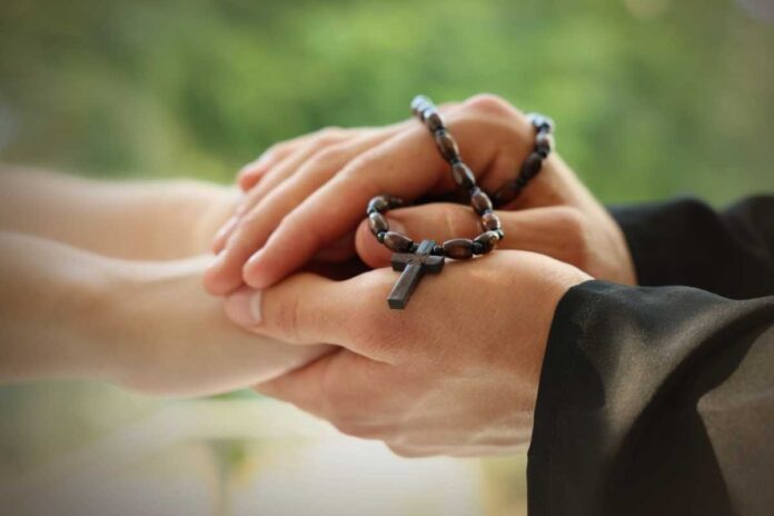 La vita quotidiana di un monaco moderno: equilibrio e sfide