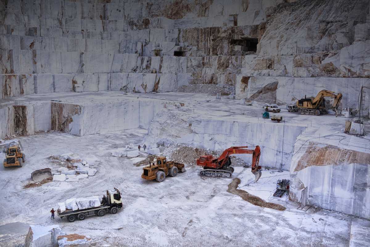Cavatori di marmo L'impatto ambientale dell'estrazione del marmo