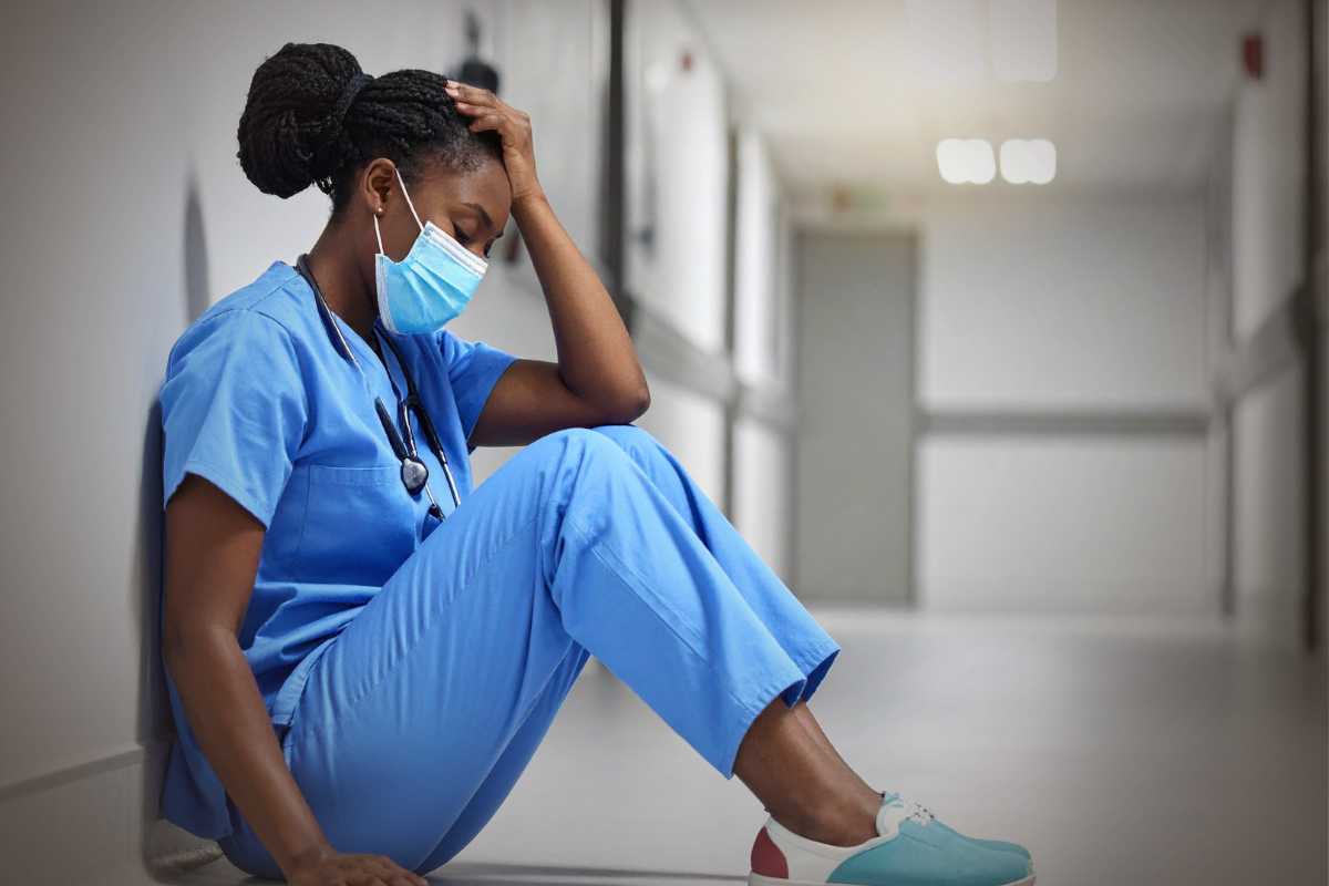 Lavoro nei lazzaretti La psicologia delle pandemie: effetti su individui e società