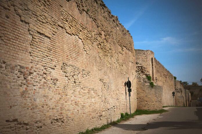 Manutenzione urbana L'importanza storico-culturale delle mura cittadine