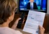 Perché alcune famiglie con la TV dovranno pagare un’extra tassa da Luglio